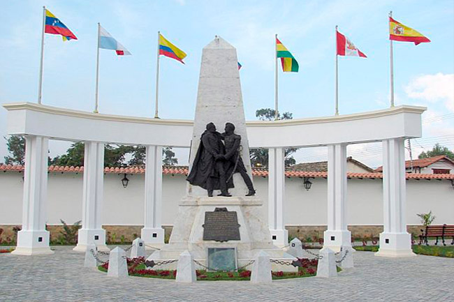 monumento abrazo bolivar morrillo